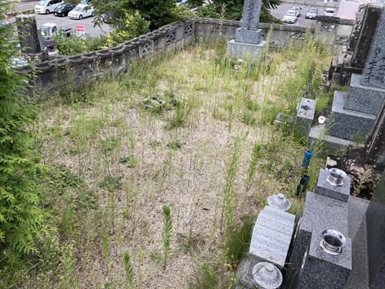 お墓草刈り（庄原市）